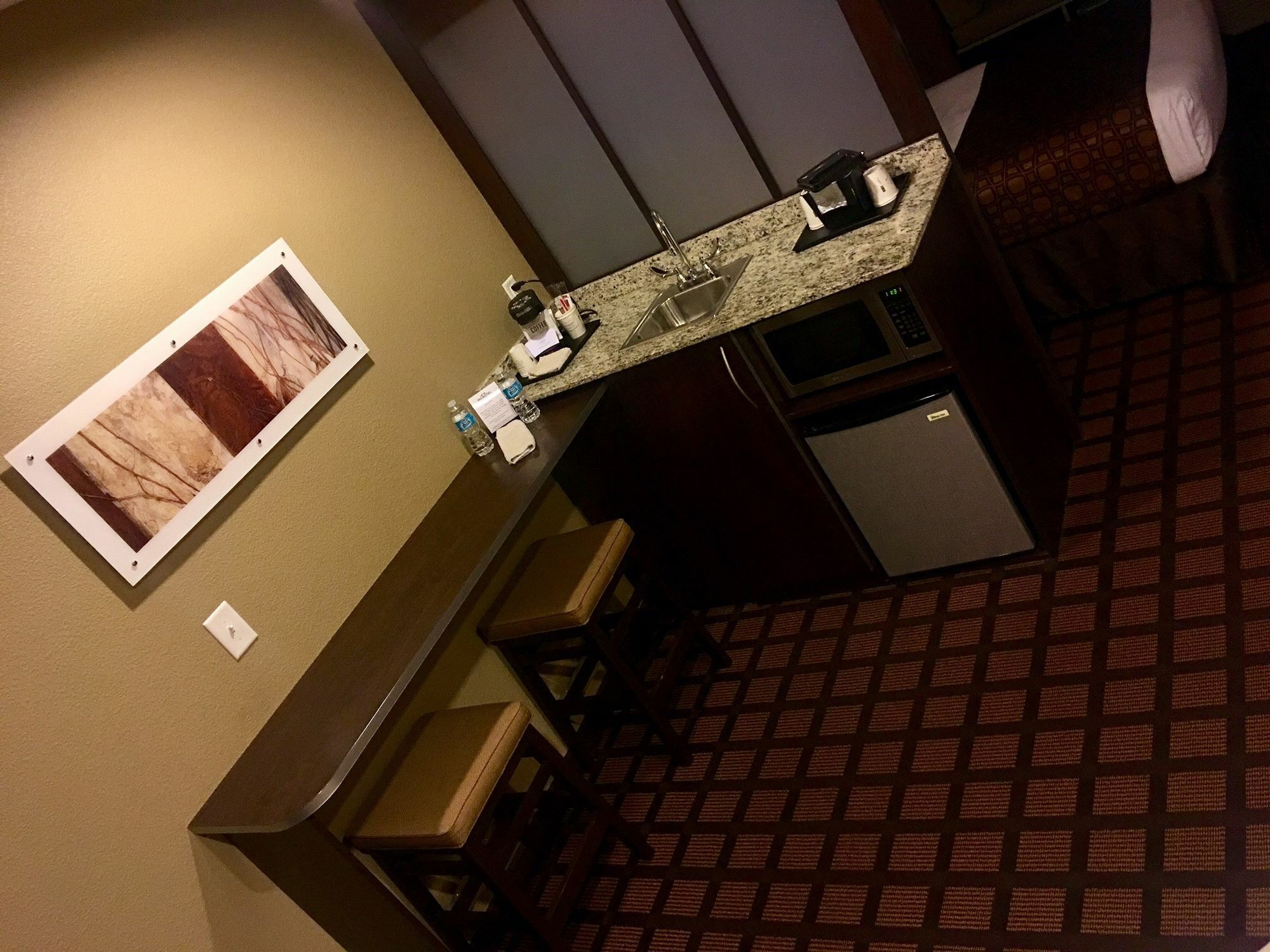 Microtel Inn & Suites By Wyndham Minot Exterior foto